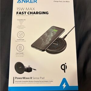 Anker PowerWave II Sense Pad in Black